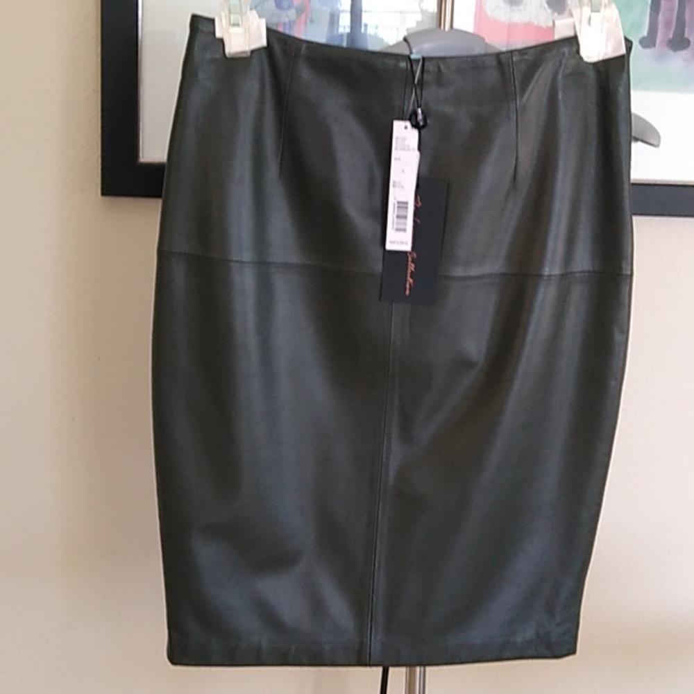 NWT Antonio Melani Caroline Olive Leather Skirt, size M